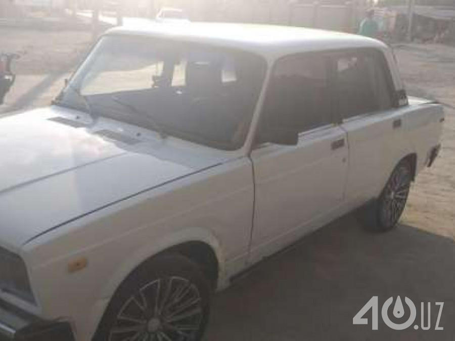 LADA (ВАЗ) 2105