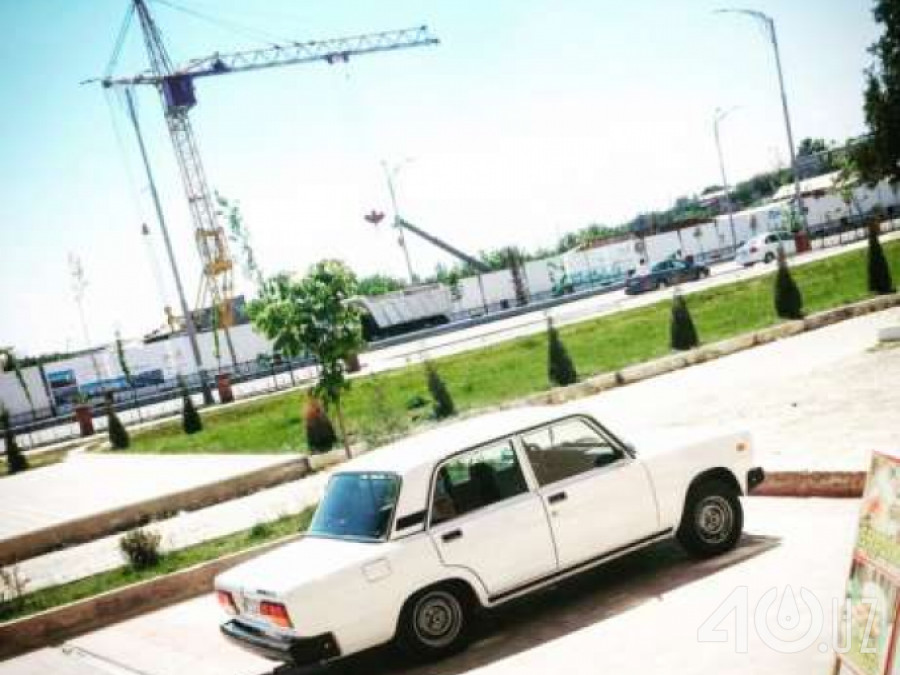 LADA (ВАЗ) 2107