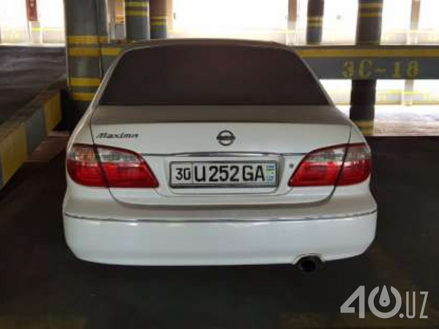 Nissan Maxima V (A33)