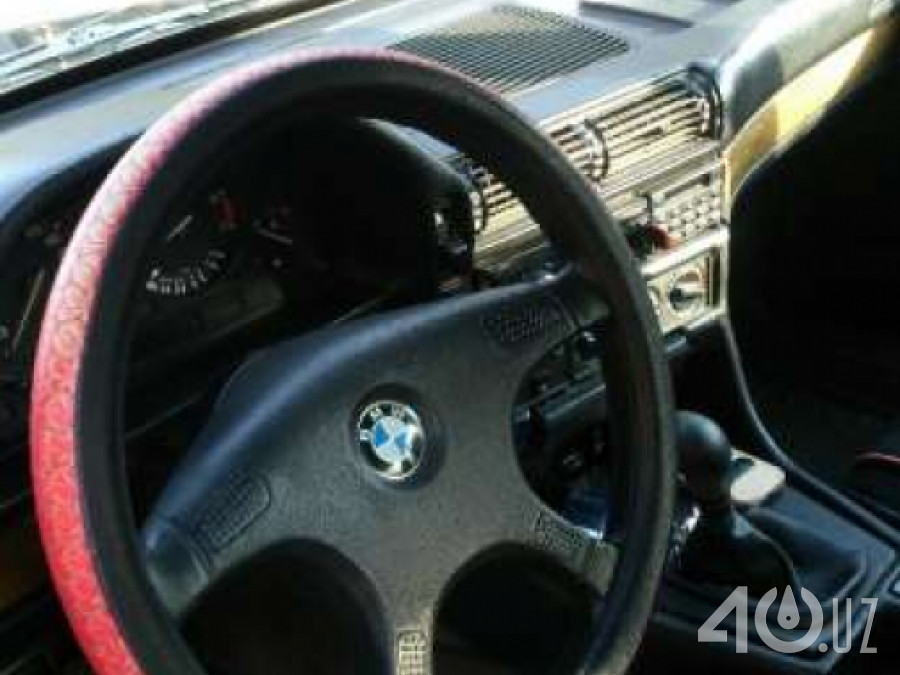 BMW 7 серия II (E32)