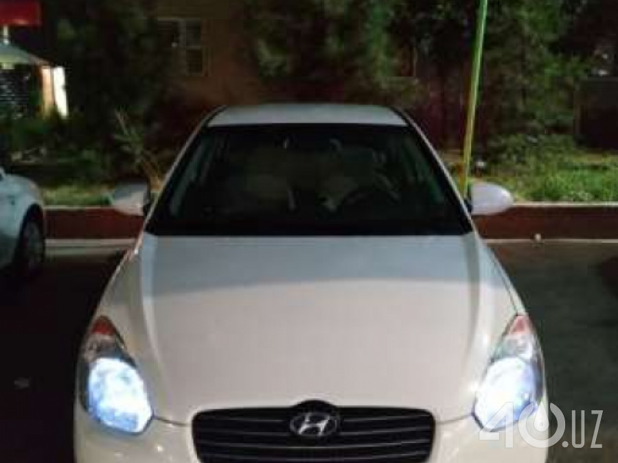 Hyundai Accent III