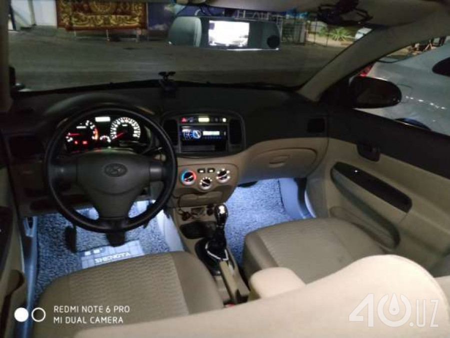 Hyundai Accent III