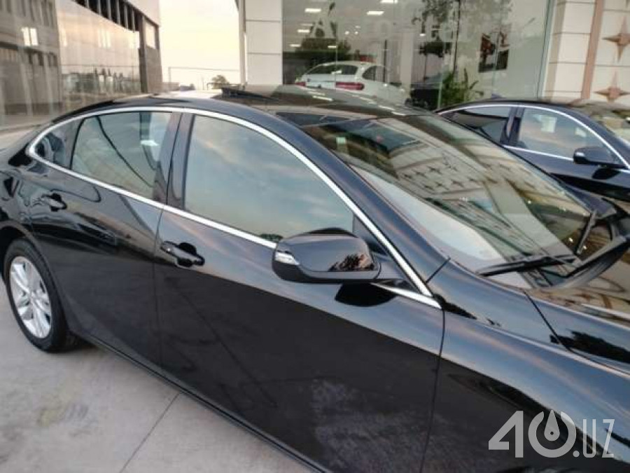 Chevrolet Uz Malibu II