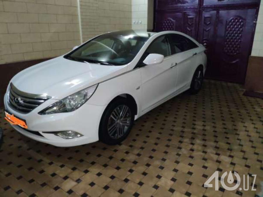Hyundai Sonata VI (YF)