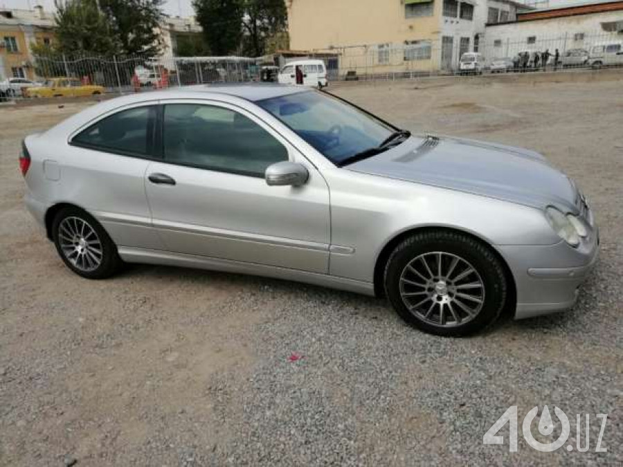 Mercedes-Benz C-klasse II (W203)