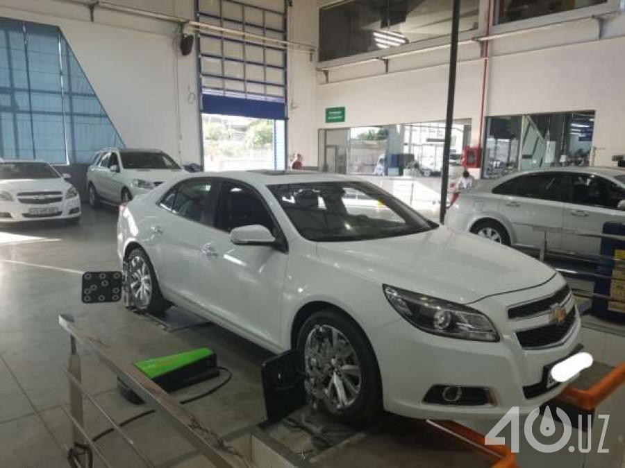 Chevrolet Uz Malibu I
