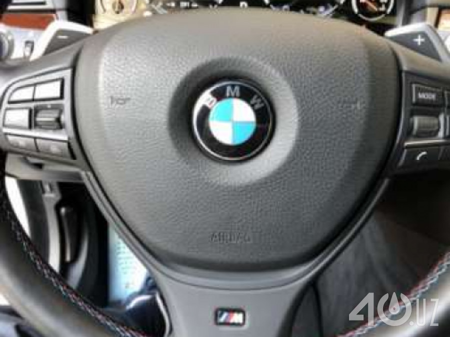 BMW M5 V (F10)