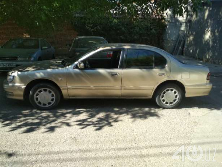Nissan Maxima IV (A32)