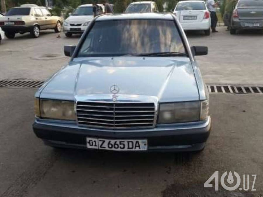 Mercedes-Benz 190 (W201)