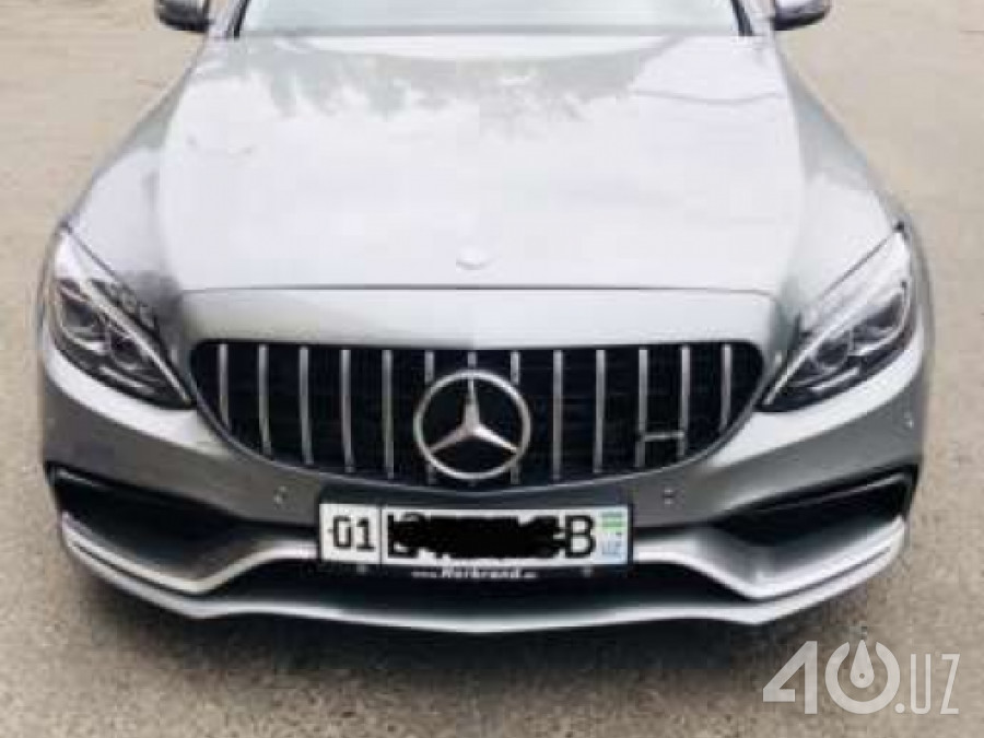 Mercedes-Benz C-klasse IV (W205)