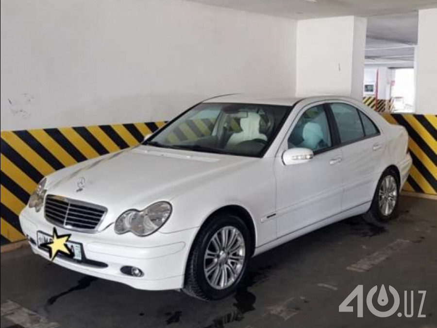 Mercedes-Benz C-klasse II (W203)