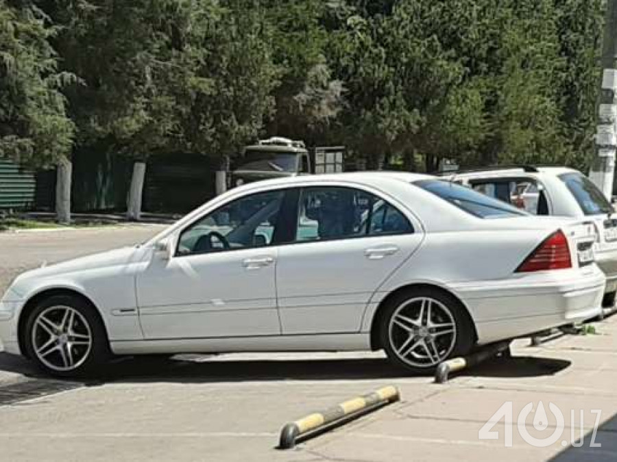 Mercedes-Benz C-klasse II (W203)