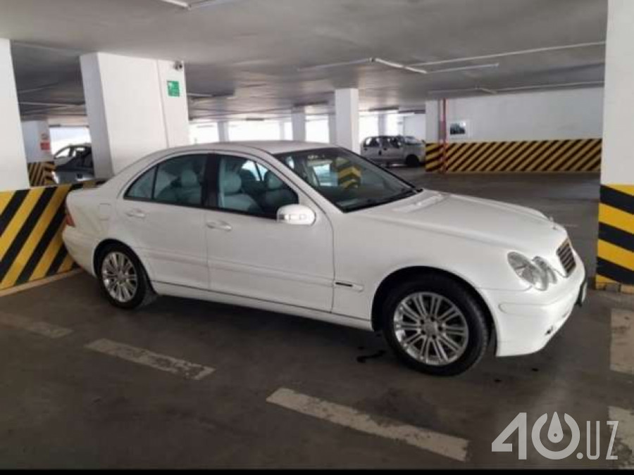 Mercedes-Benz C-klasse II (W203)