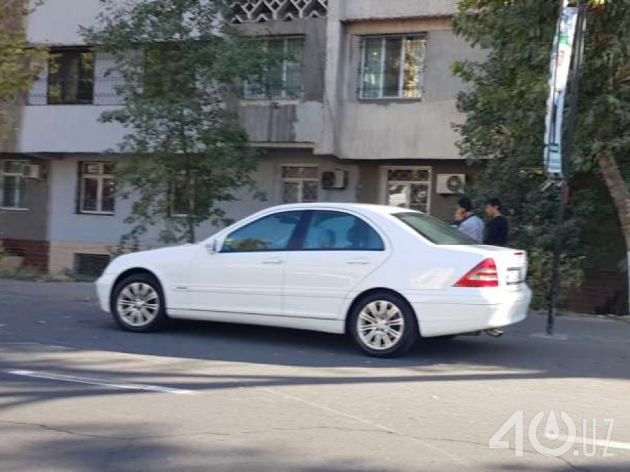 Mercedes-Benz C-klasse II (W203)