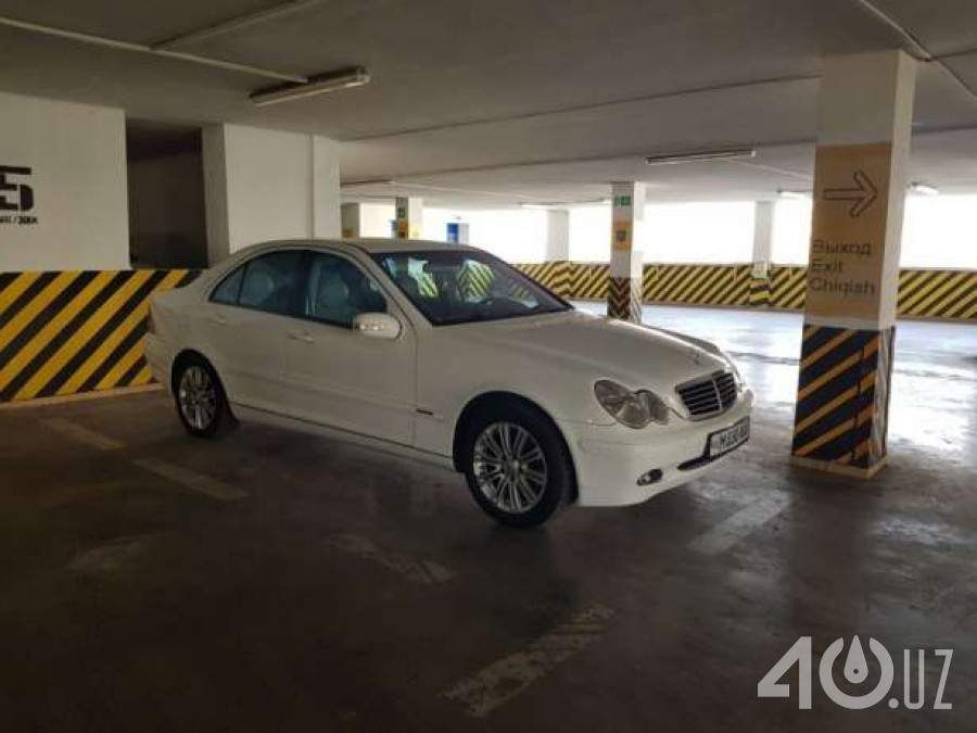 Mercedes-Benz C-klasse II (W203)