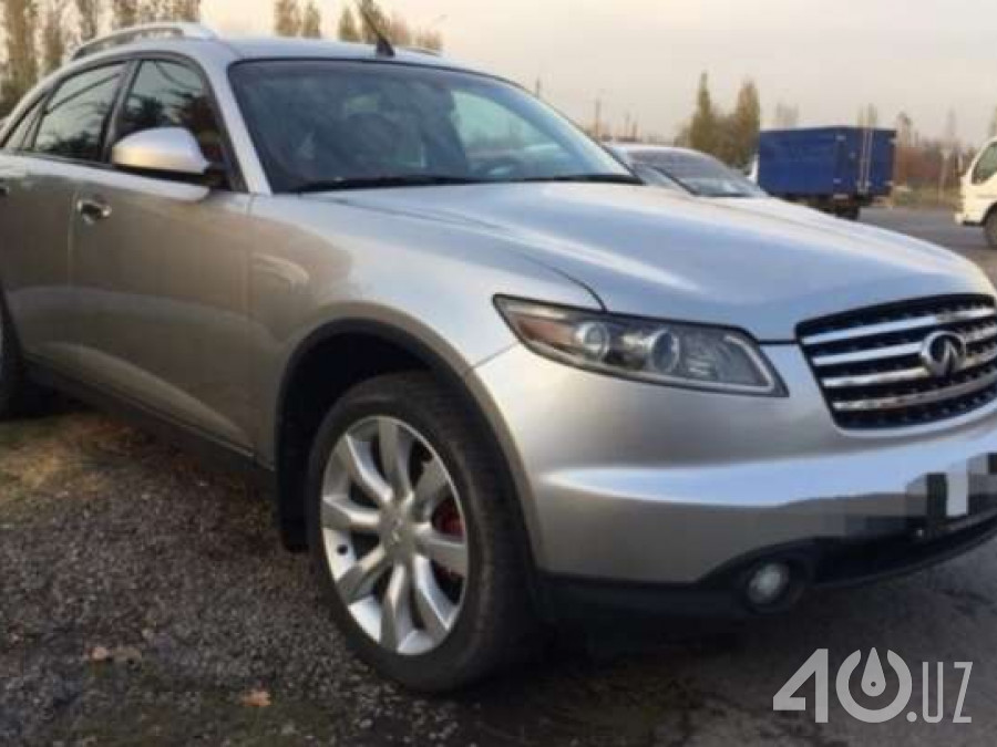 Infiniti FX I (S50)