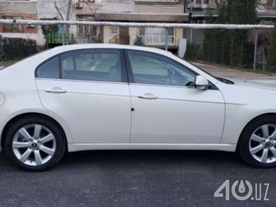 Chevrolet Uz Epica I