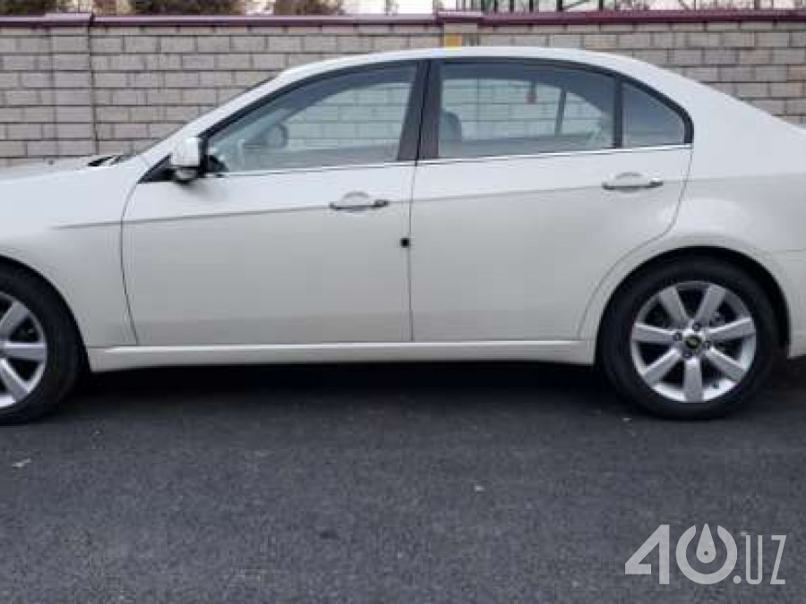 Chevrolet Uz Epica I