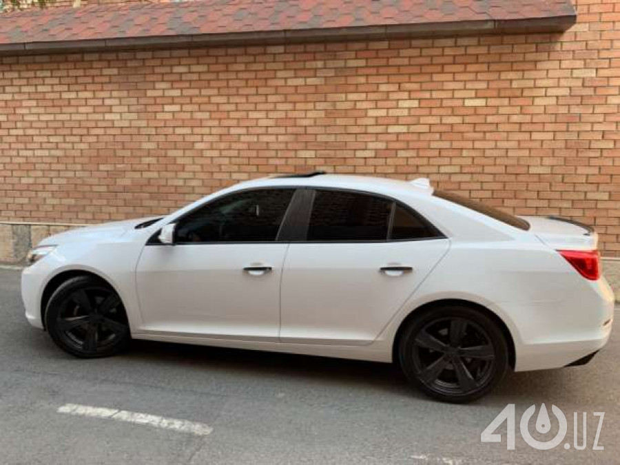 Chevrolet Uz Malibu I