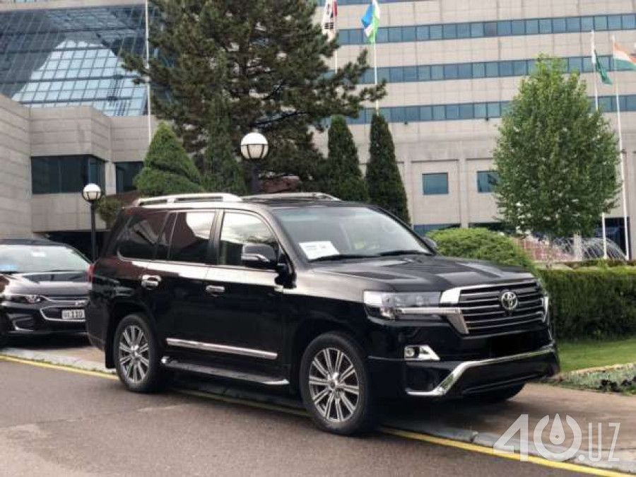 Toyota Land Cruiser 200 Series