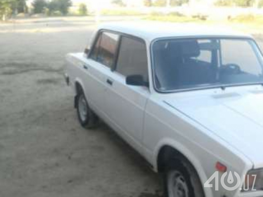 LADA (ВАЗ) 2105