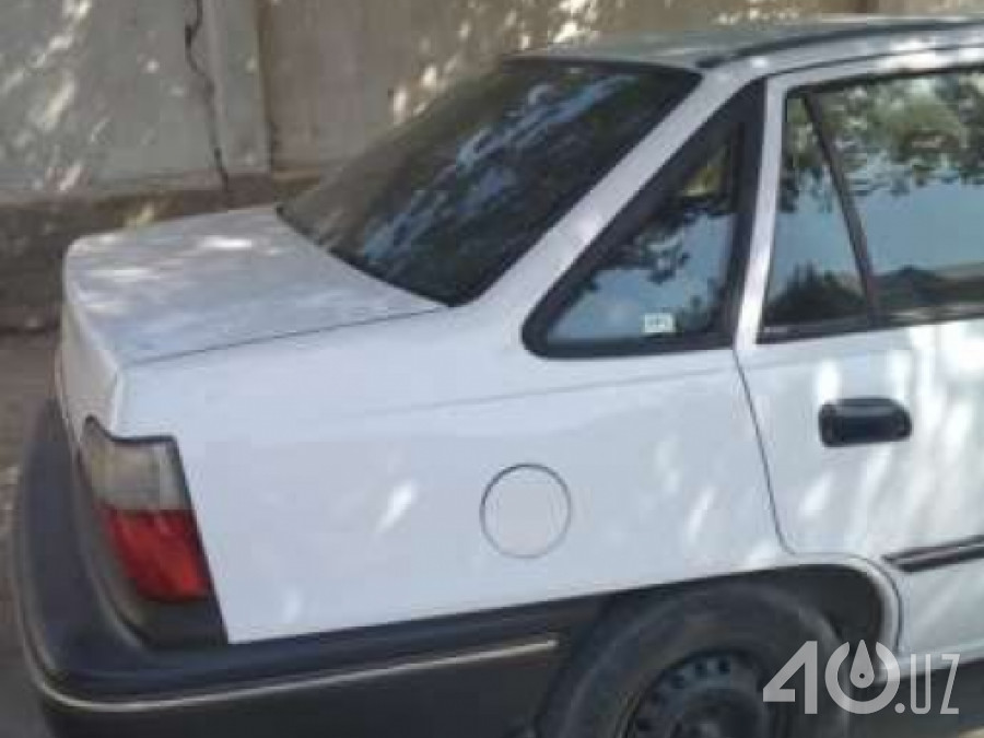 Daewoo Uz Nexia I (SOHC)
