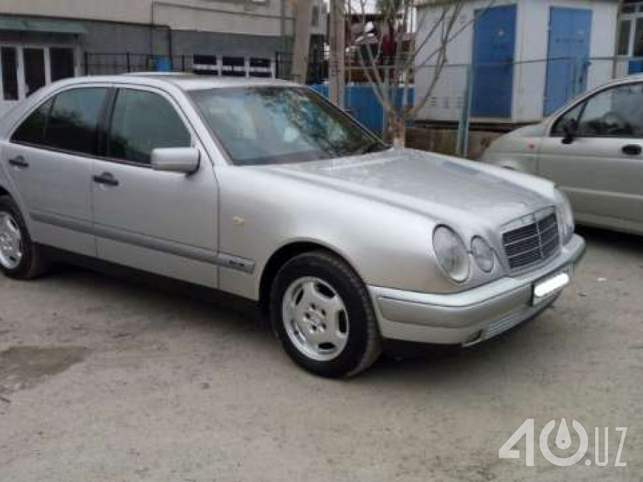 Mercedes-Benz E-klasse II (W210, S210)