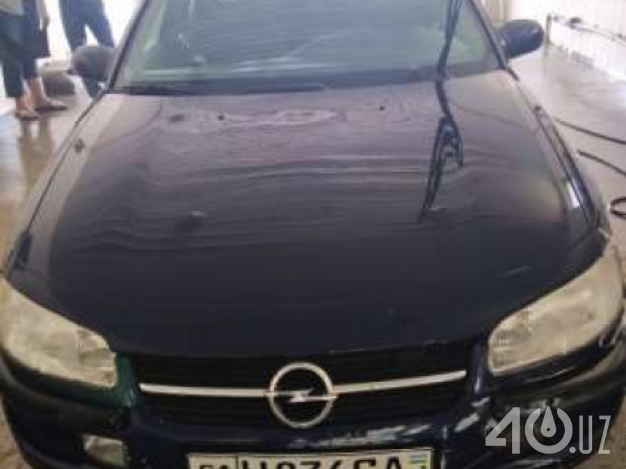 Opel Omega B