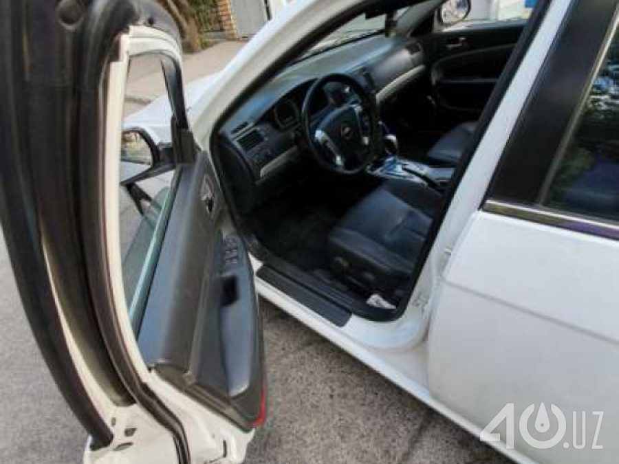Chevrolet Uz Epica I