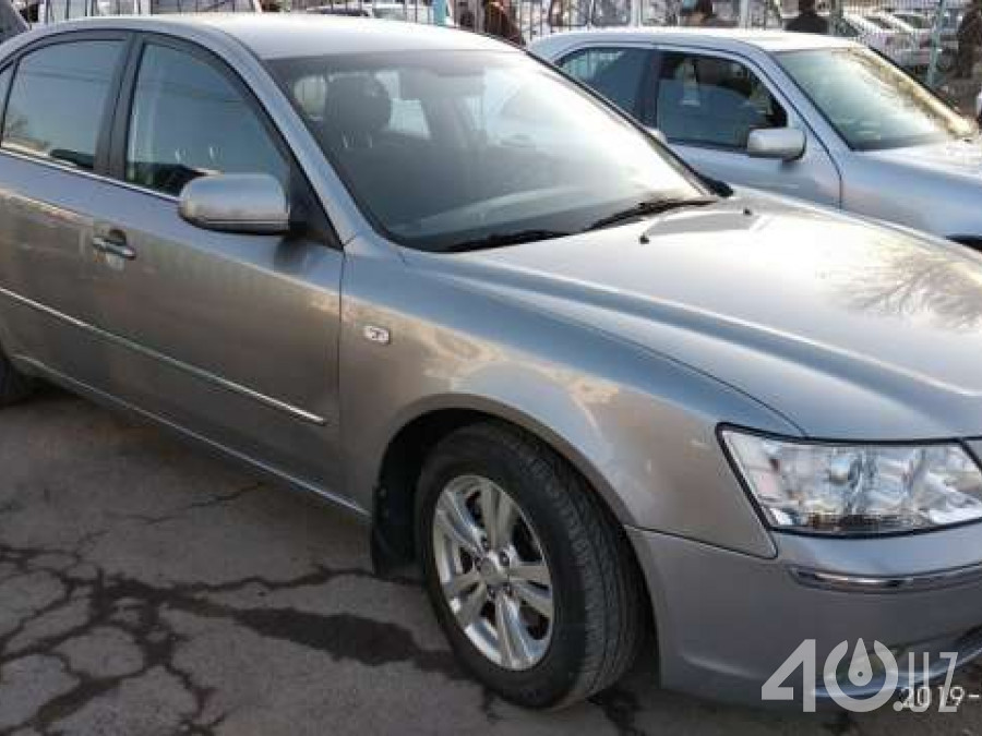 Hyundai Sonata V (NF)
