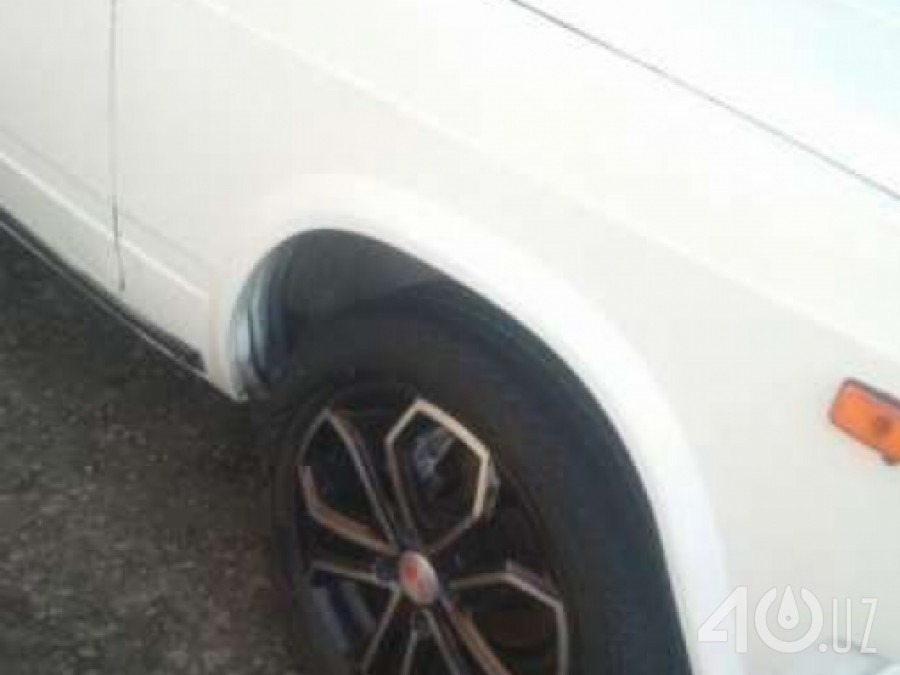 LADA (ВАЗ) 2105