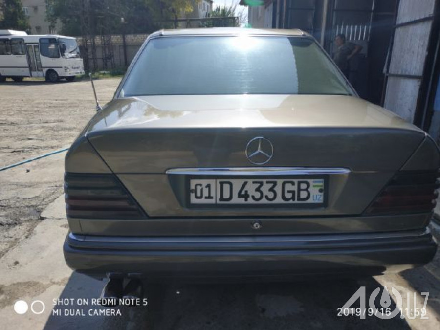 Mercedes-Benz E-klasse I (W124)