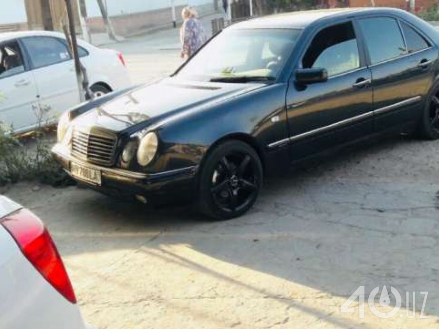 Mercedes-Benz E-klasse II (W210, S210)
