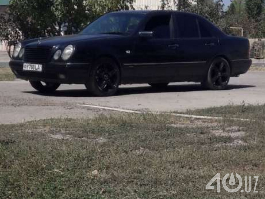 Mercedes-Benz E-klasse II (W210, S210)
