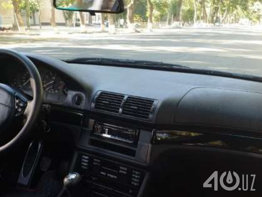 BMW 5 серия IV (E39)