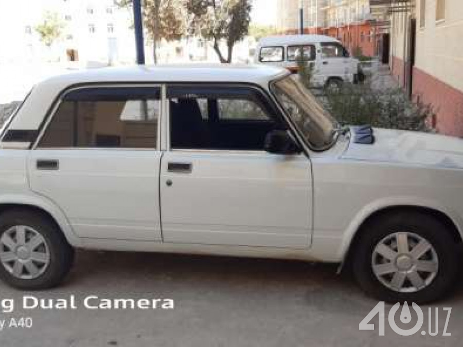 LADA (ВАЗ) 2107