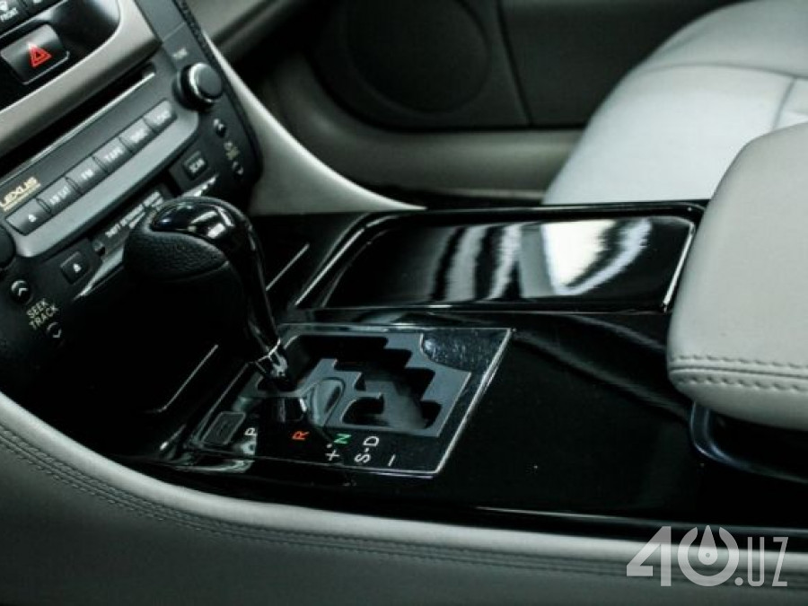 Lexus GS III