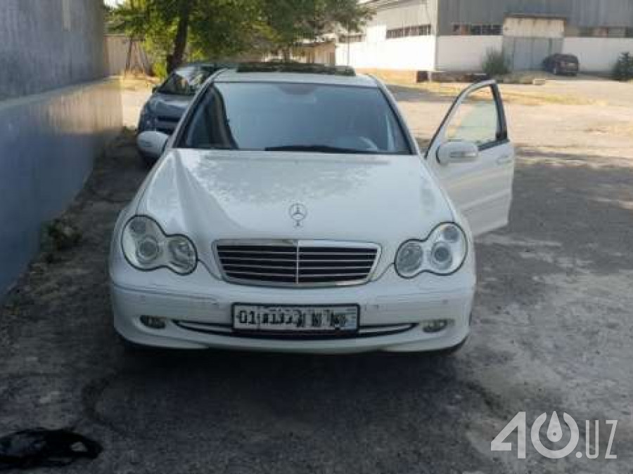 Mercedes-Benz C-klasse II (W203)