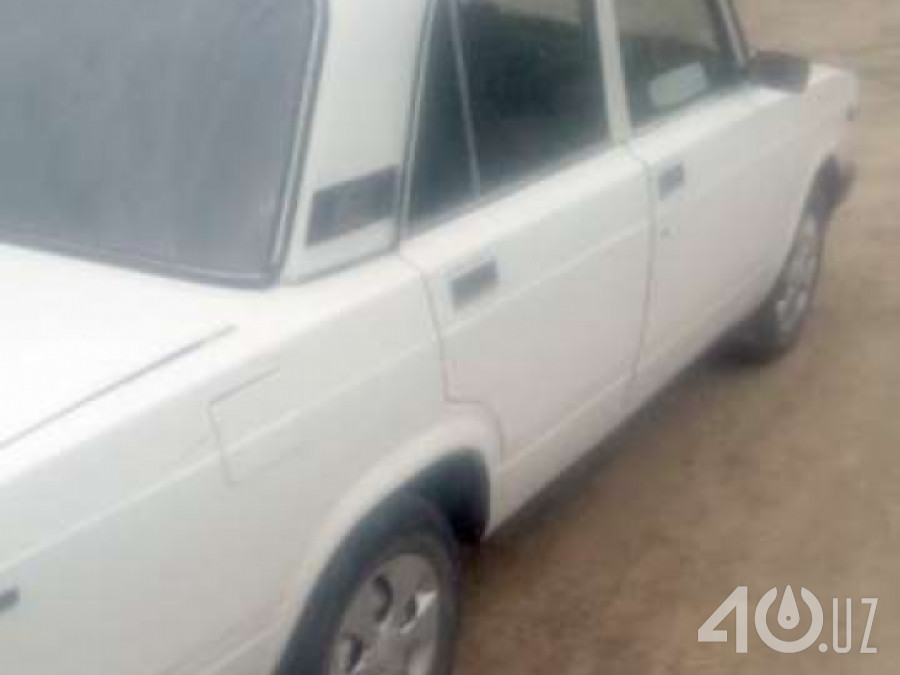 LADA (ВАЗ) 2105