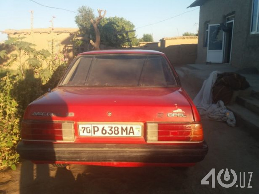 Opel Ascona C