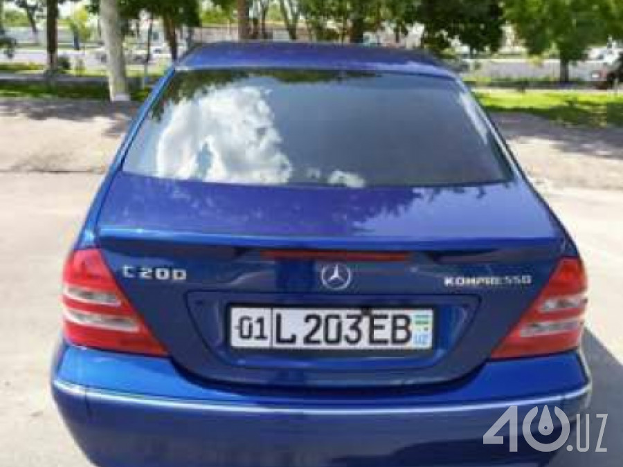 Mercedes-Benz C-klasse II (W203)