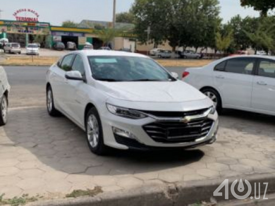 Chevrolet Uz Malibu II
