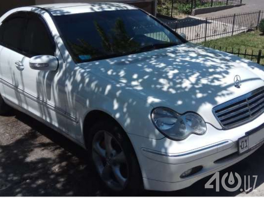 Mercedes-Benz C-klasse II (W203)