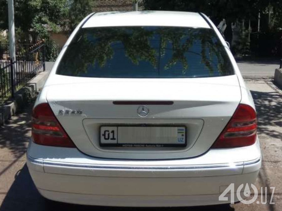 Mercedes-Benz C-klasse II (W203)