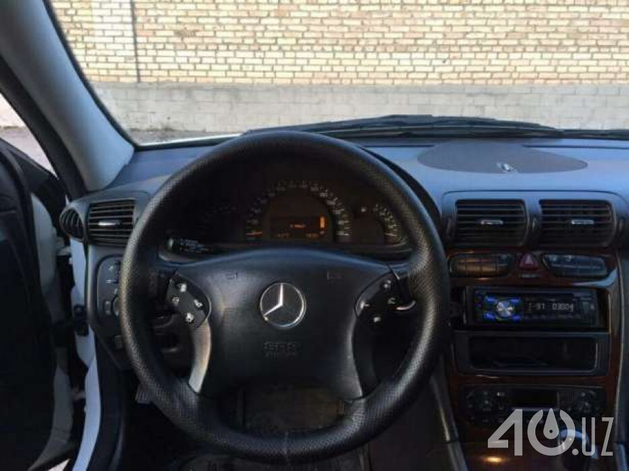 Mercedes-Benz C-klasse II (W203)