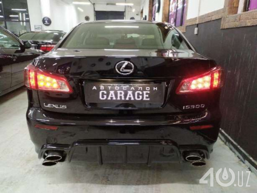 Lexus IS II