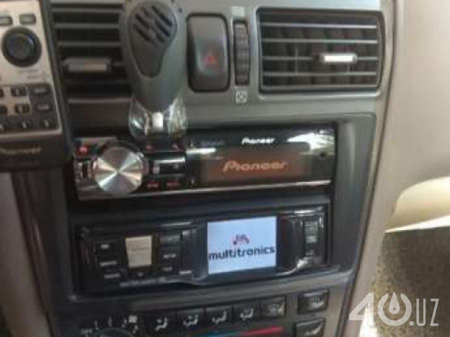 Nissan Maxima V (A33)