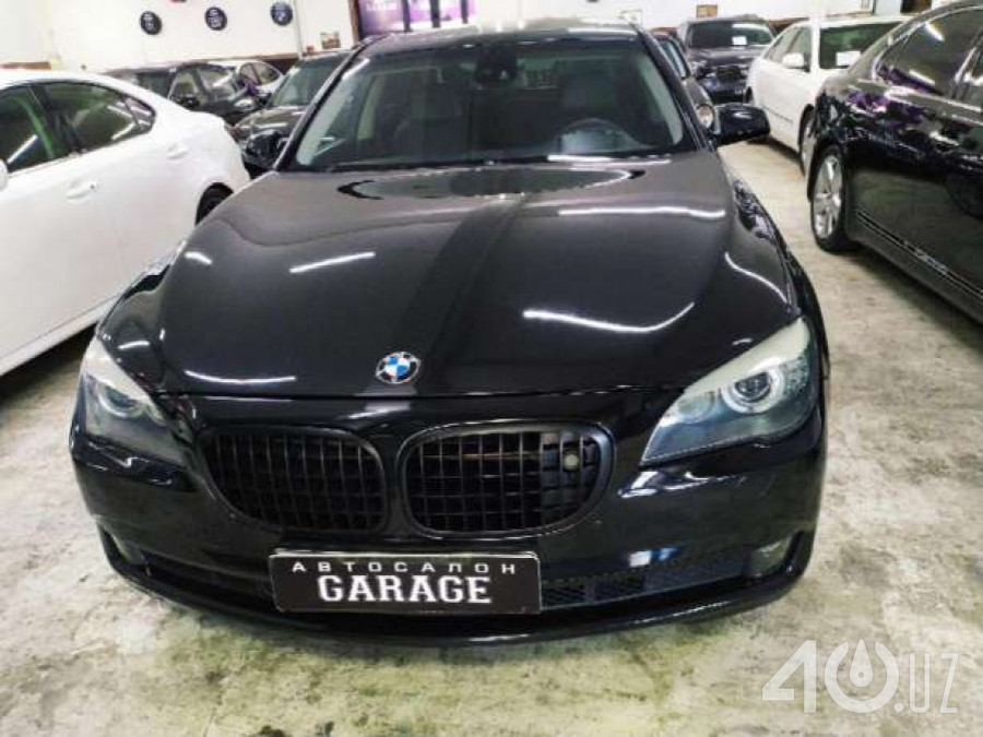 BMW 7 серия V (F01/F02/F04)