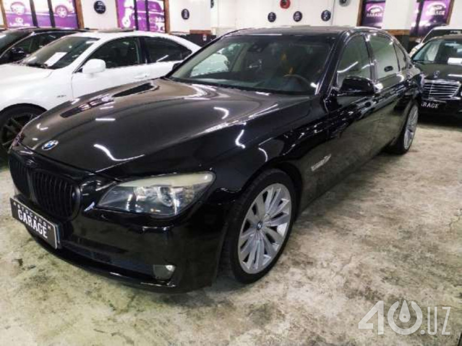 BMW 7 серия V (F01/F02/F04)