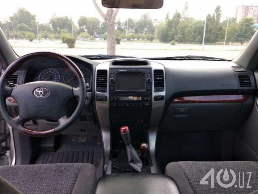 Toyota Land Cruiser Prado 120 Series Рестайлинг